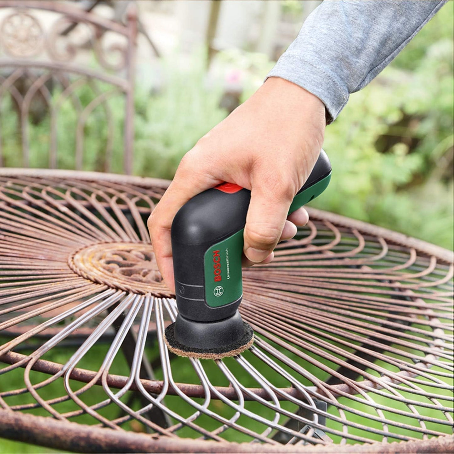 Bosch Home and Garden cordless cleaning brush with 4 cleaning attachments, USB charging