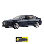 Modèle réduit de voiture BMW i7 G70 (1:24) | Miniature de collection avec boîte de présentation, décoration, cadeau
