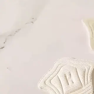 Fersenpolster (5 Paar-10 Stück): Verstellbare Einlegesohlen für Sportschuhe, Fersenprotektor, Schuhpads (Preview GIF)