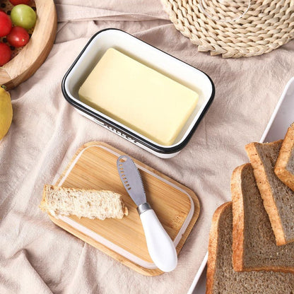 Butter dish with wooden lid for 250g butter with multifunctional butter knife